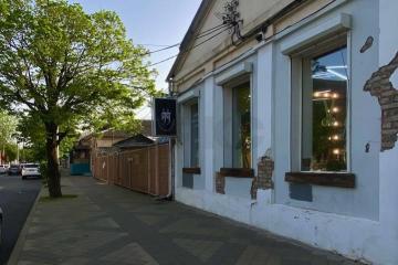 Фото №1: Коммерция 80 м² - Краснодар, мкр. Центральный, ул. Митрофана Седина, 99