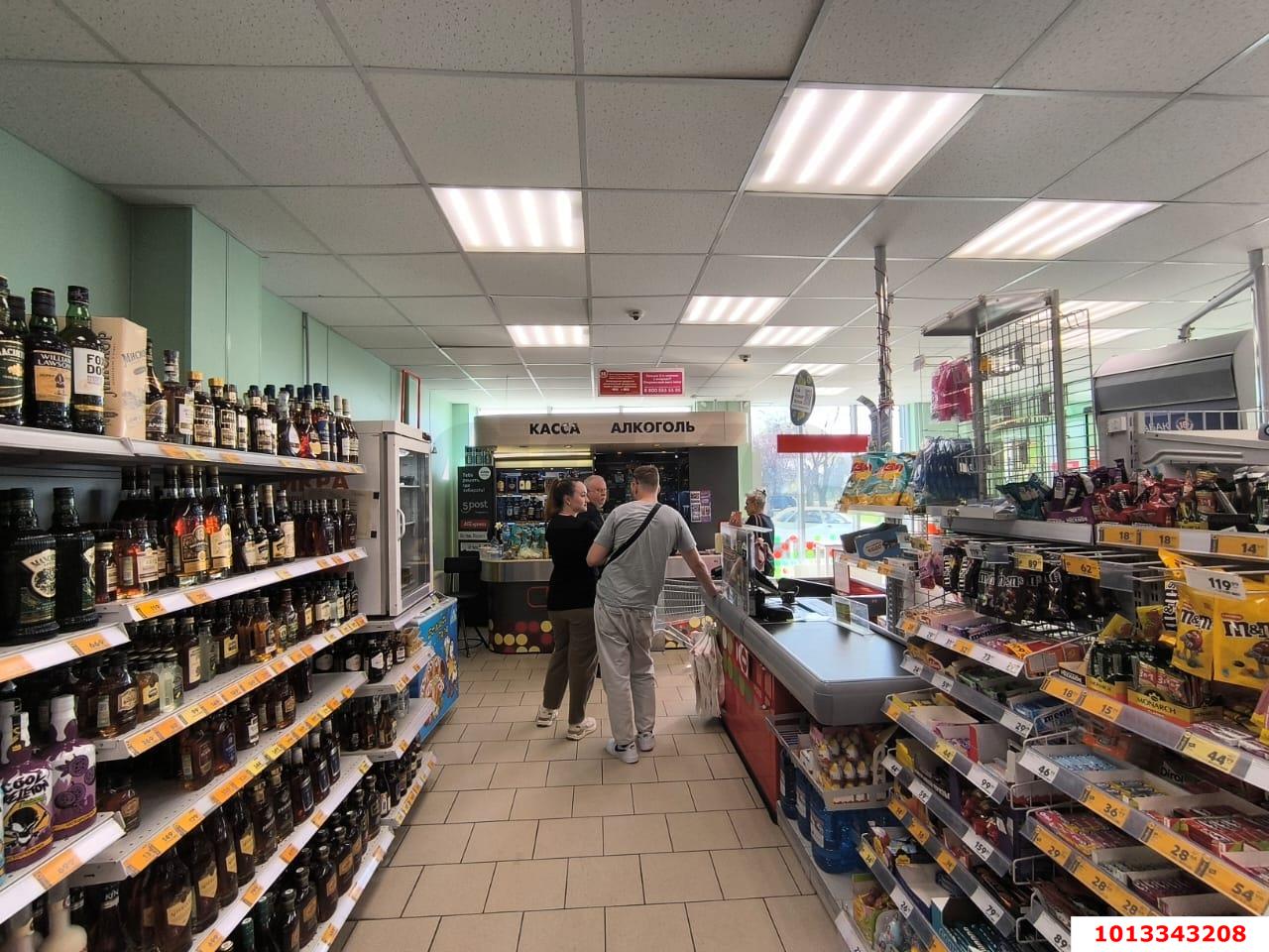 Фото №6: Коммерция 1104 м² - Майкоп, ул. Кубанская, 300