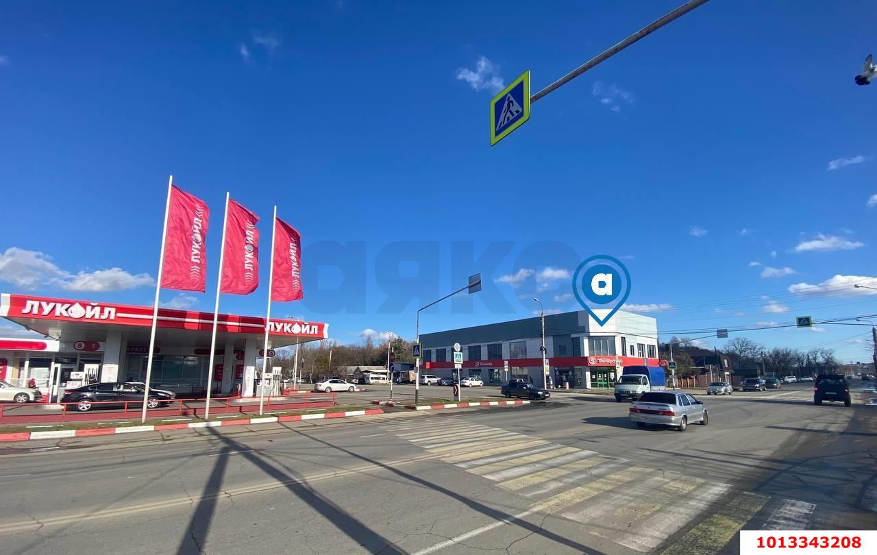 Фото №1: Коммерция 1104 м² - Майкоп, ул. Кубанская, 300