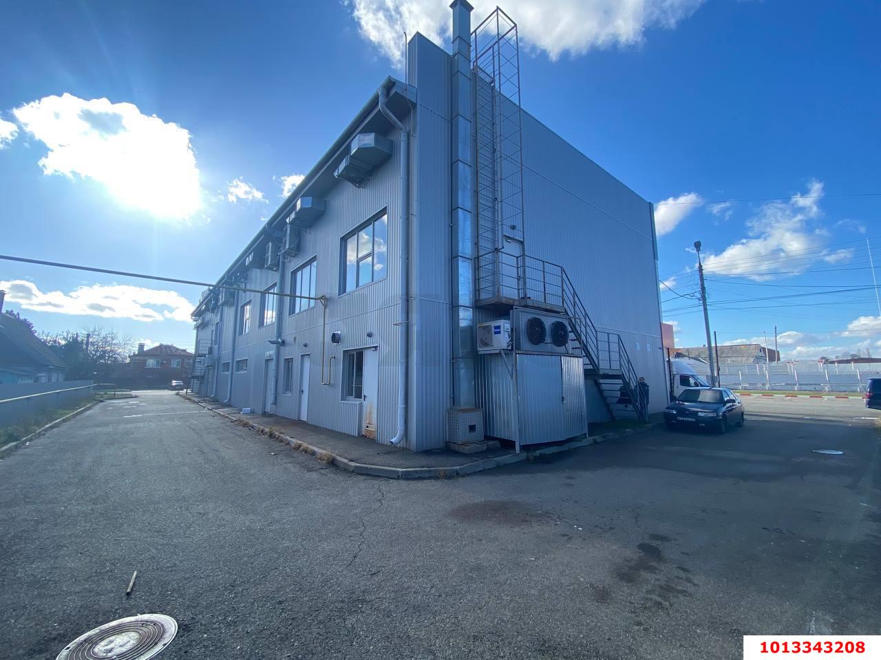 Фото №9: Коммерция 1104 м² - Майкоп, ул. Кубанская, 300