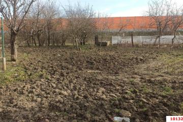 Фото №1: Земельный участок 9.48 сот. - садовое некоммерческое товарищество Факел, мкр. Прикубанский внутригородской округ, ул. Белозёрная, 1