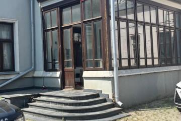 Фото №3: Коммерция 570 м² - Краснодар, мкр. Центральный, ул. Ленина, 53