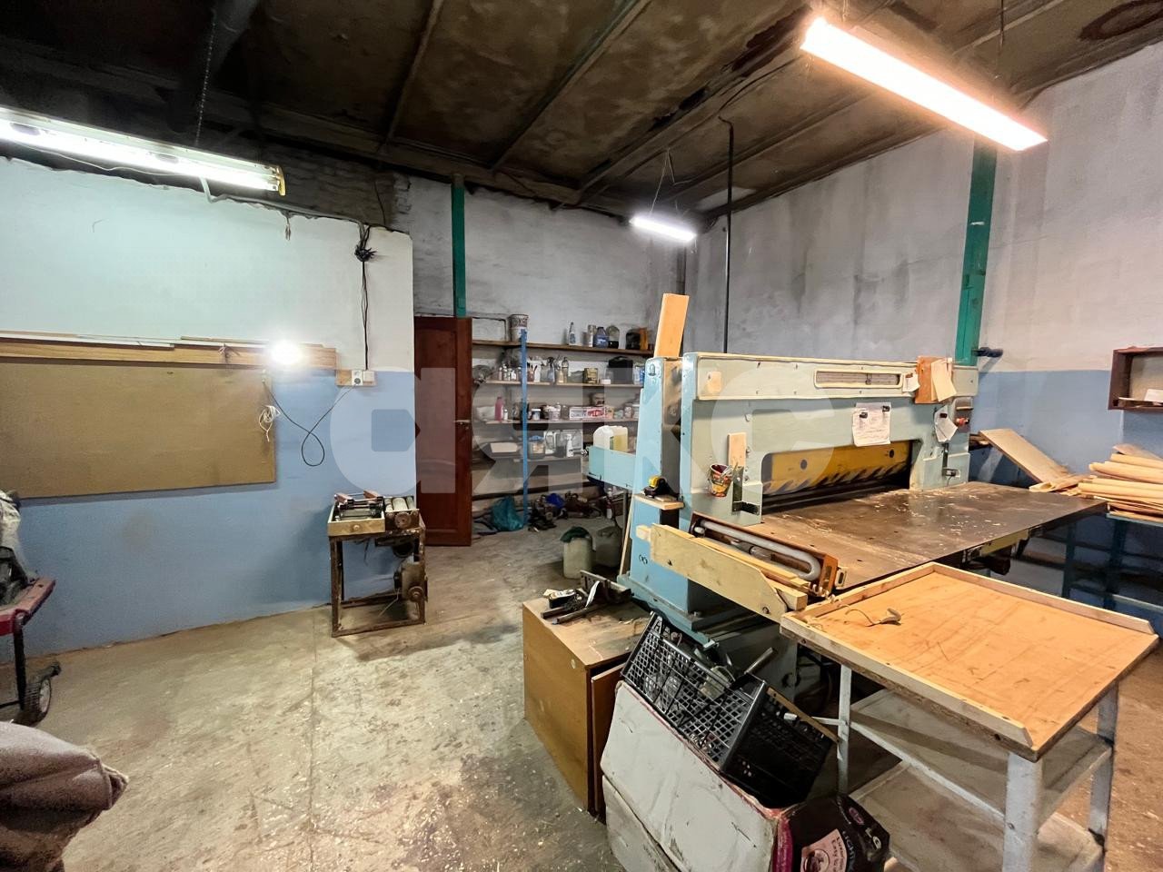 Фото №3: Коммерция 200 м² - Майкоп, ул. Юннатов, 9С