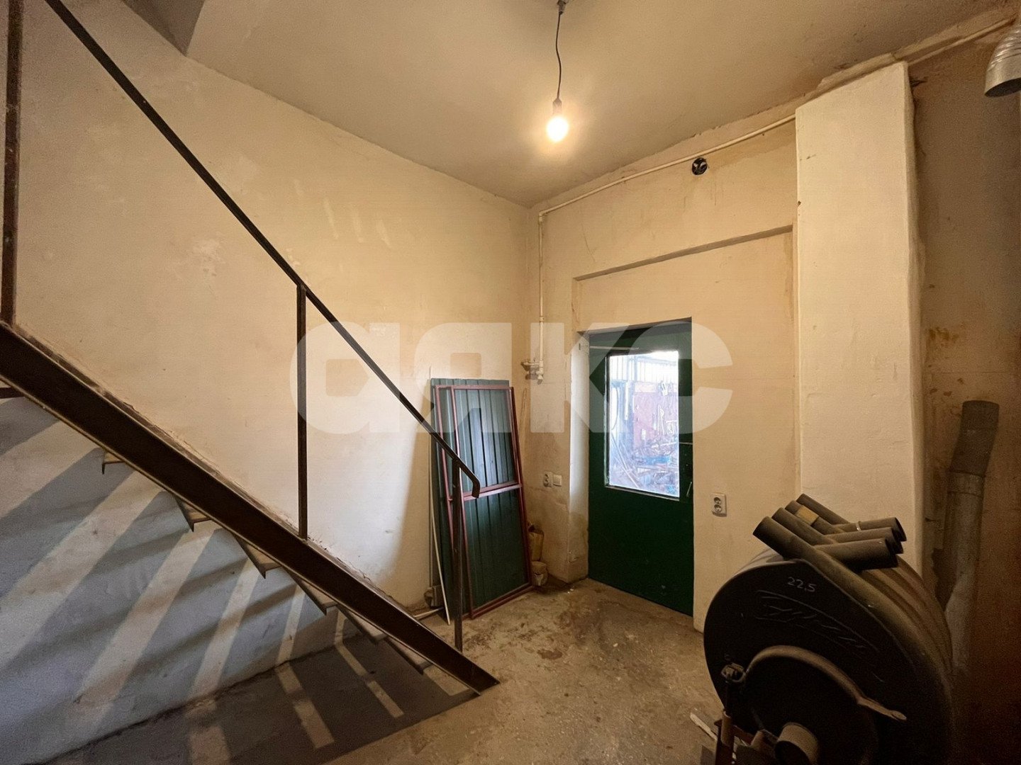 Фото №15: Коммерция 200 м² - Майкоп, ул. Юннатов, 9С