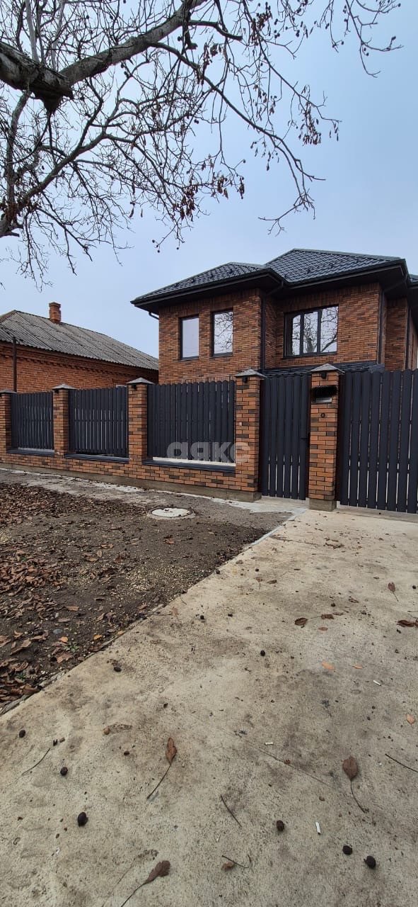 Фото №8: Дом 160 м² + 6 сот. - Майкоп, мкр. Дружба, ул. Некрасова