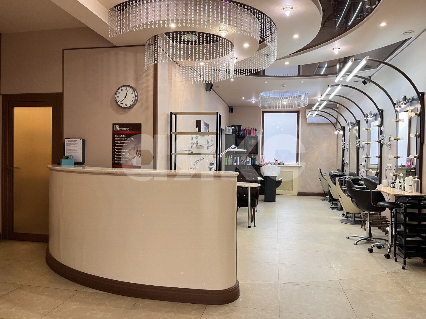 Фото №21: Коммерция 83 м² - Майкоп, мкр. Центр, ул. Краснооктябрьская, 32