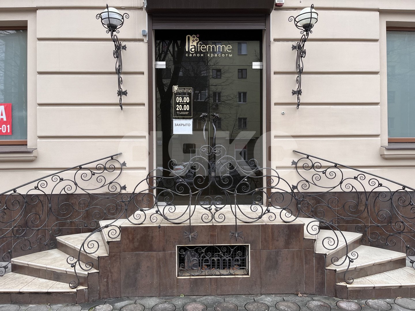 Фото №18: Коммерция 83 м² - Майкоп, мкр. Центр, ул. Краснооктябрьская, 32