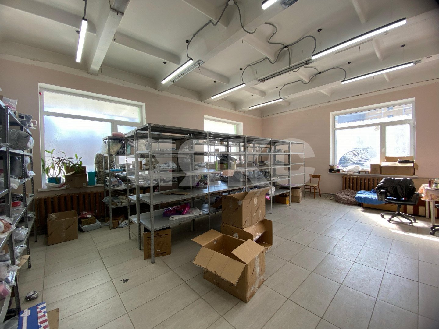 Фото №6: Коммерция 135 м² - Майкоп, мкр. Шовгеновский городок, ул. Заводская, 3А