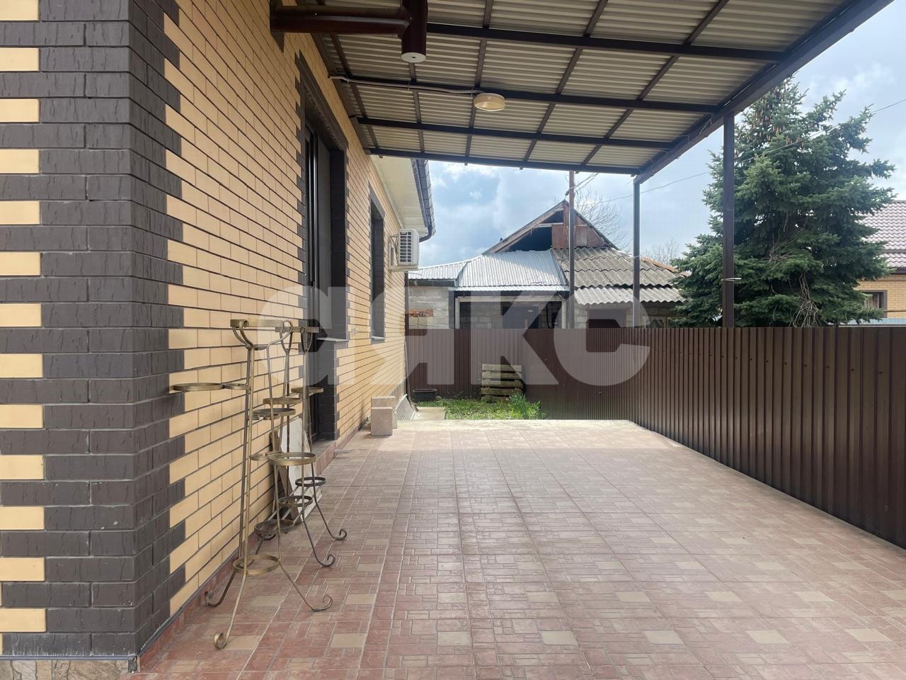 Фото №2: Дом 96 м² + 5.85 сот. - Майкоп, мкр. Старый город, ул. Короленко, 39