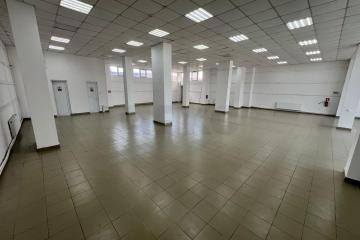 Фото №3: Коммерция 275 м² - Майкоп, мкр. Центр, ул. Крестьянская, 209