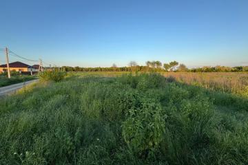 Фото №1: Земельный участок 6 сот. - Старокорсунская, мкр. Карасунский внутригородской округ, ул. Школьная, 2