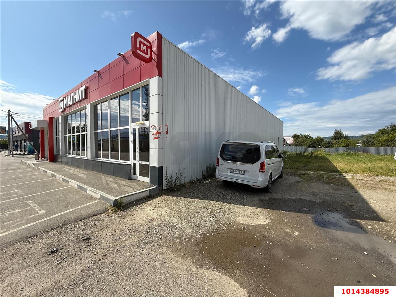 Фото №3: Коммерция 418 м² - Абадзехская, ул. Почтовая, 33Б