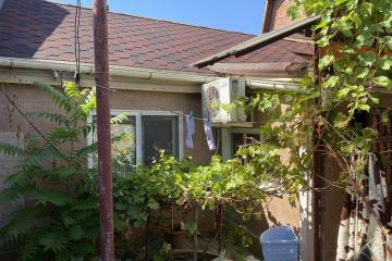 Фото №1: Часть дома 35 м² - Краснодар, мкр. Дубинка, ул. Адыгейская набережная, 105