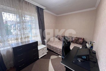 Фото №4: 3-комнатная квартира 56 м² - Майкоп, мкр. Центр, ул. Ленина, 54