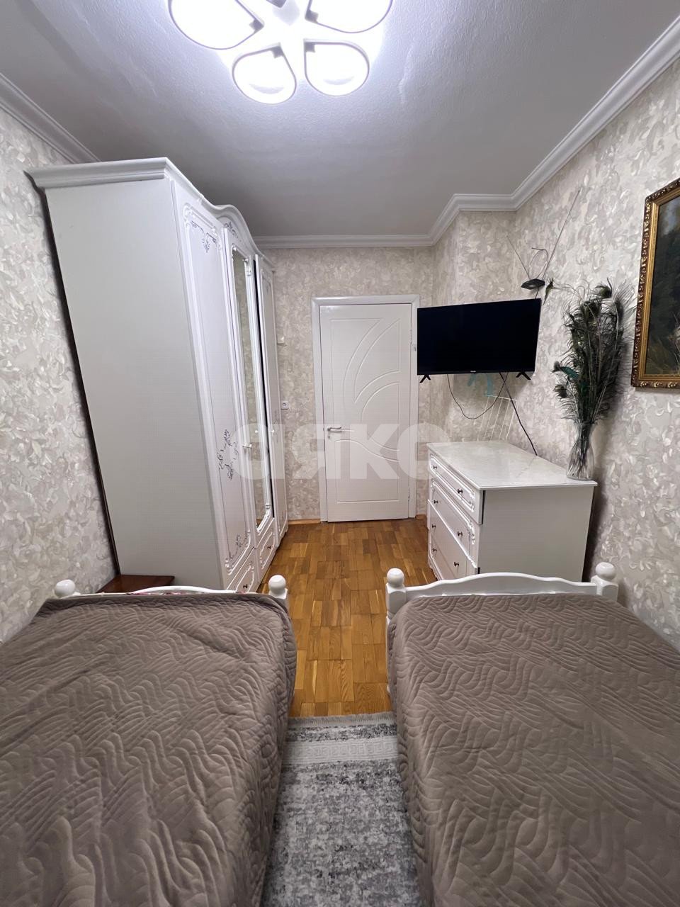 Фото №7: 3-комнатная квартира 56 м² - Майкоп, мкр. Центр, ул. Ленина, 54