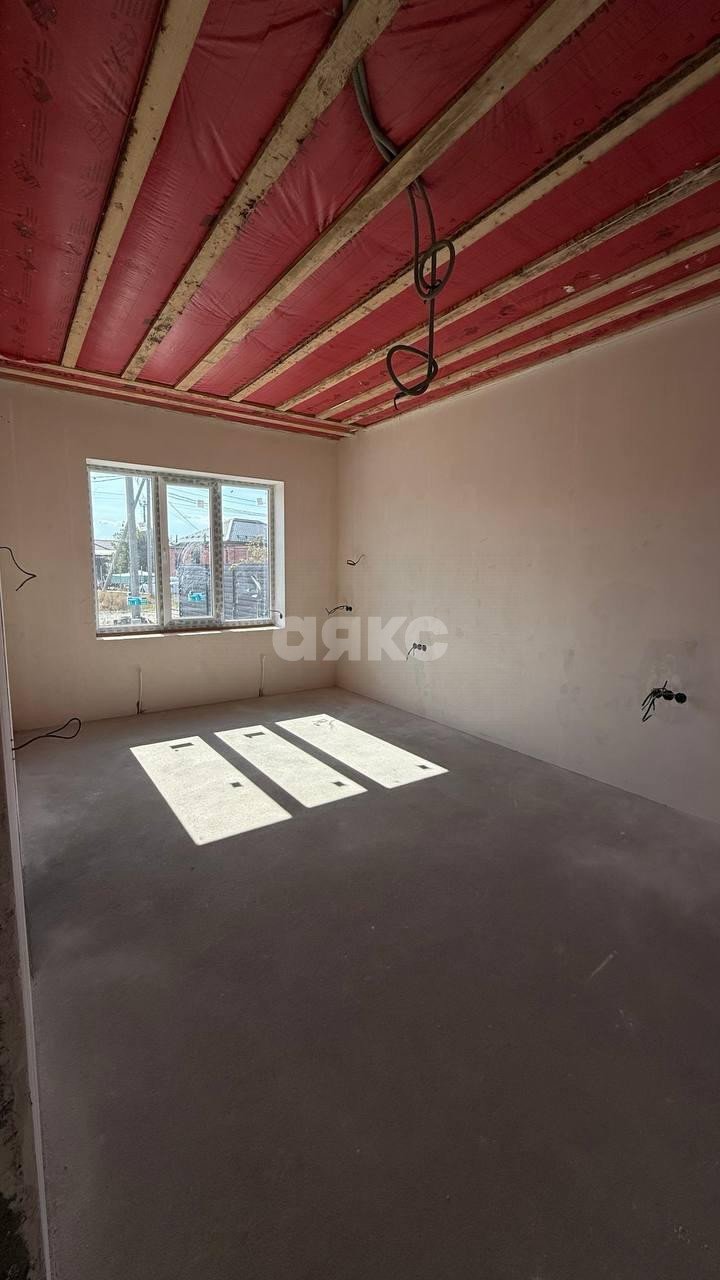 Фото №13: Дом 115 м² + 4.2 сот. - Майкоп, ул. Севастопольская, 17