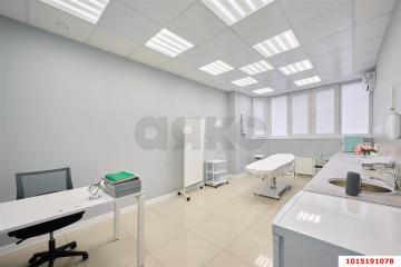 Фото №3: Коммерция 107 м² - Краснодар, мкр. Солнечный, ул. Памяти Чернобыльцев, 1