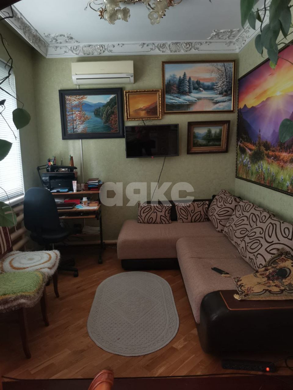 Фото №8: Дом 272 м² + 6 сот. - Майкоп, мкр. Центр, ул. площадь Ленина