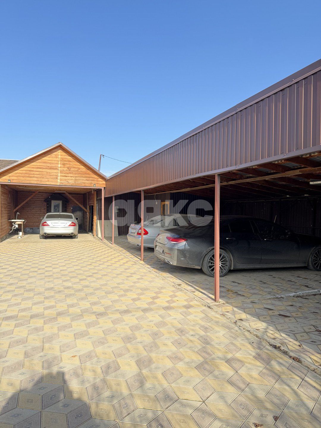 Фото №4: Дом 231 м² + 14 сот. - Западный, ул. Героев Отечества, 3