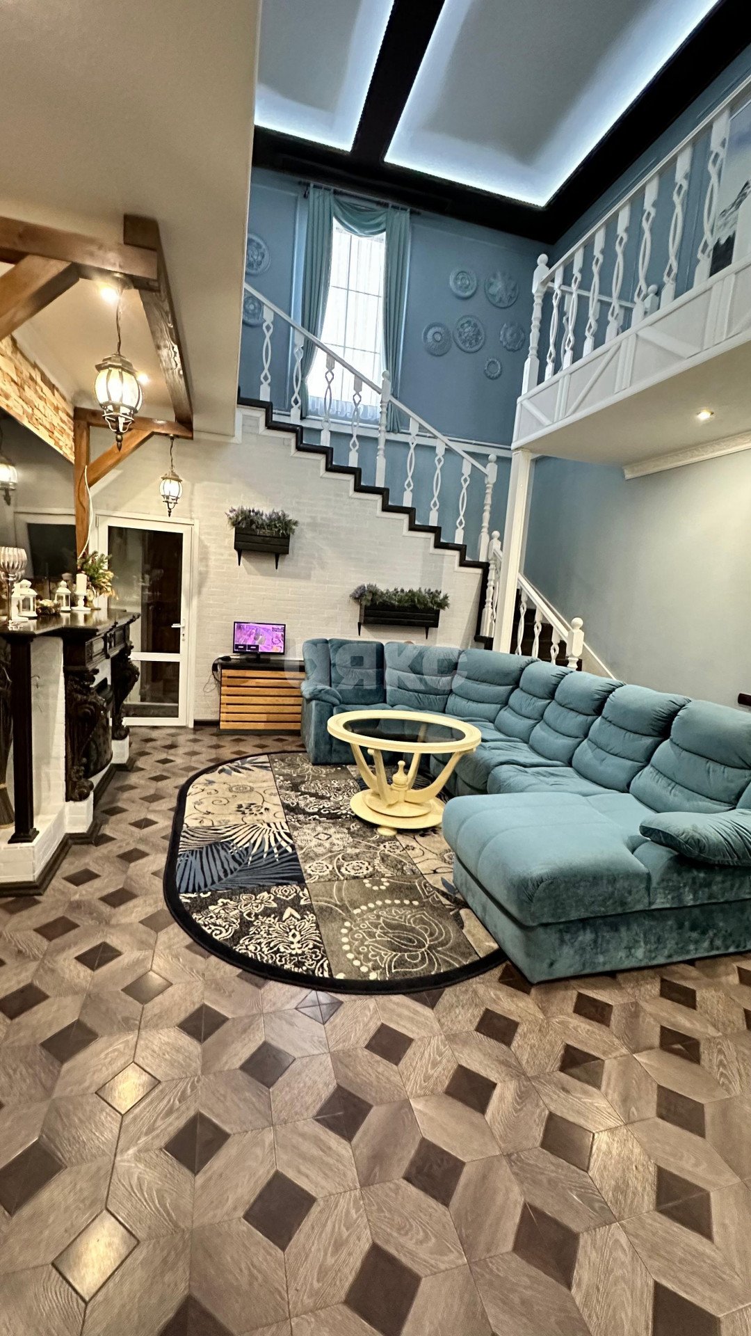 Фото №8: Дом 231 м² + 14 сот. - Западный, ул. Героев Отечества, 3