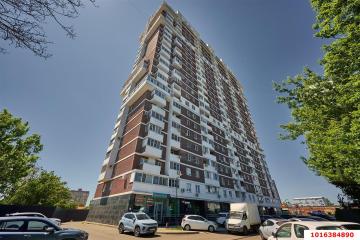 Фото №1: 2-комнатная квартира 61 м² - Краснодар, мкр. Карасунский внутригородской округ, ул. Бородинская, 152/А