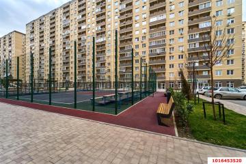 Фото №1: 2-комнатная квартира 55 м² - Краснодар, мкр. жилой комплекс Дыхание, ул. Лётчика Позднякова, 2к21